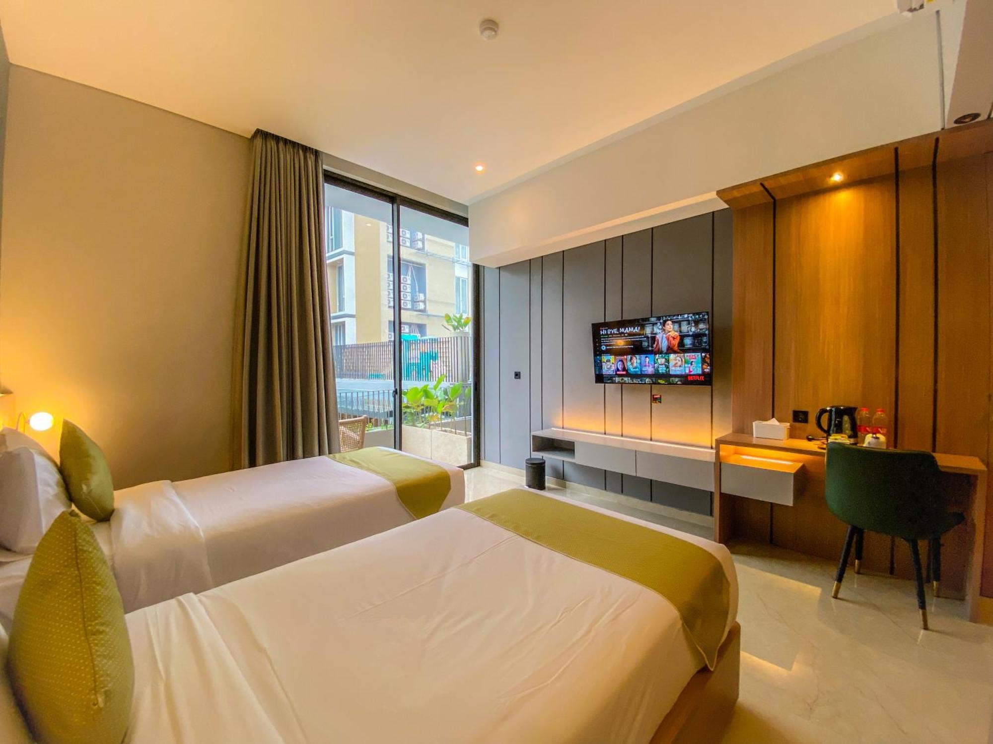 Facade Hotel By Azana Tawangmangu Exterior photo