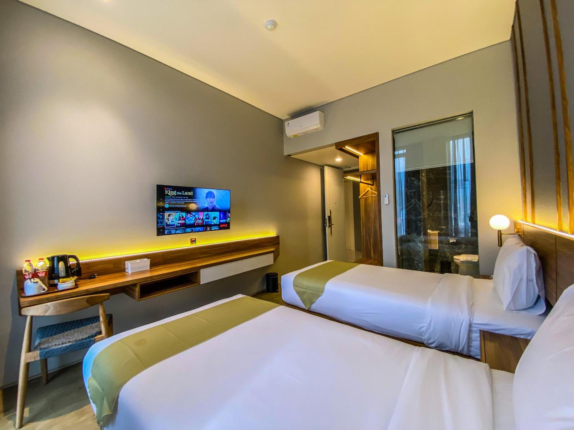 Facade Hotel By Azana Tawangmangu Exterior photo