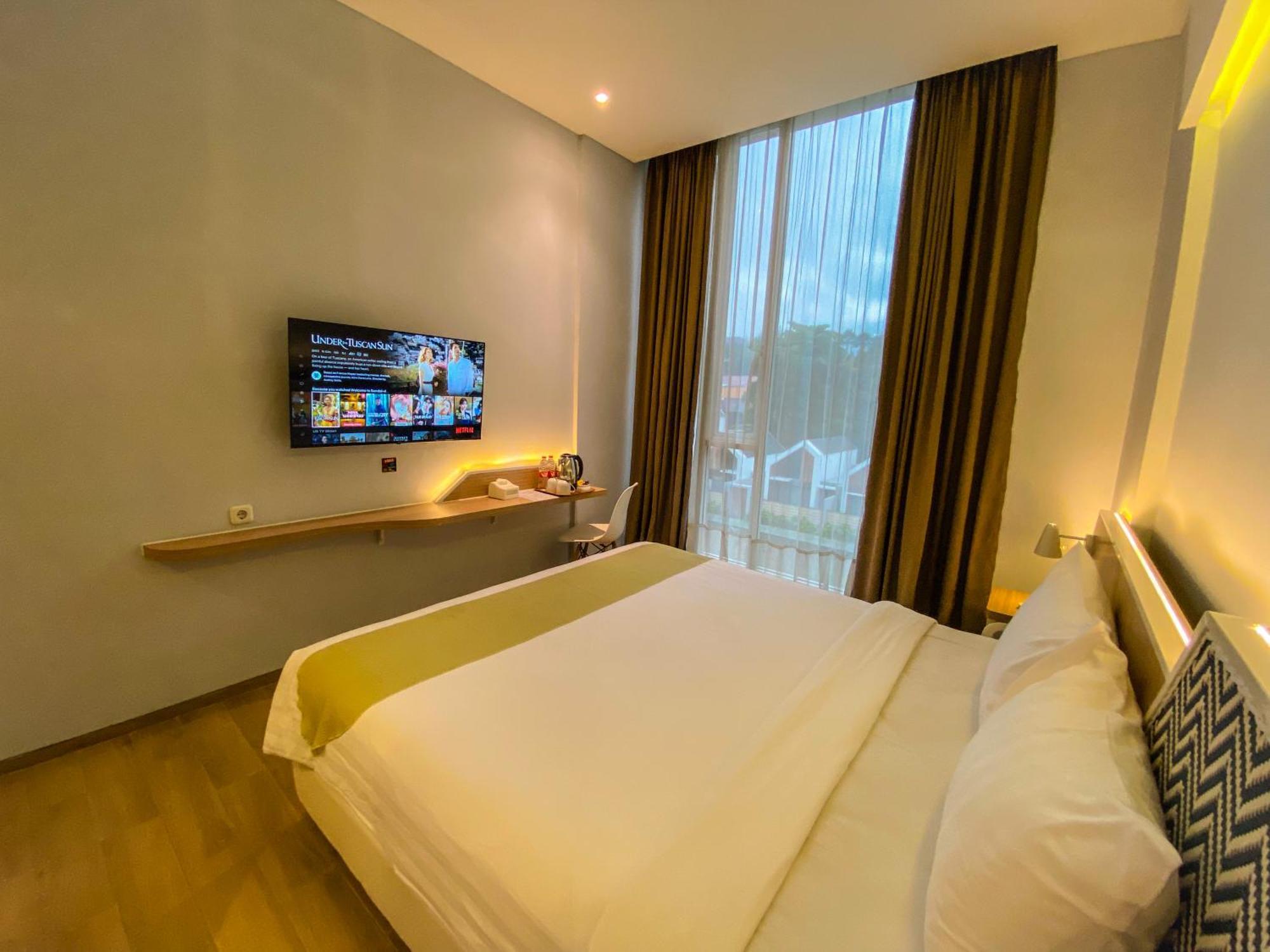 Facade Hotel By Azana Tawangmangu Exterior photo